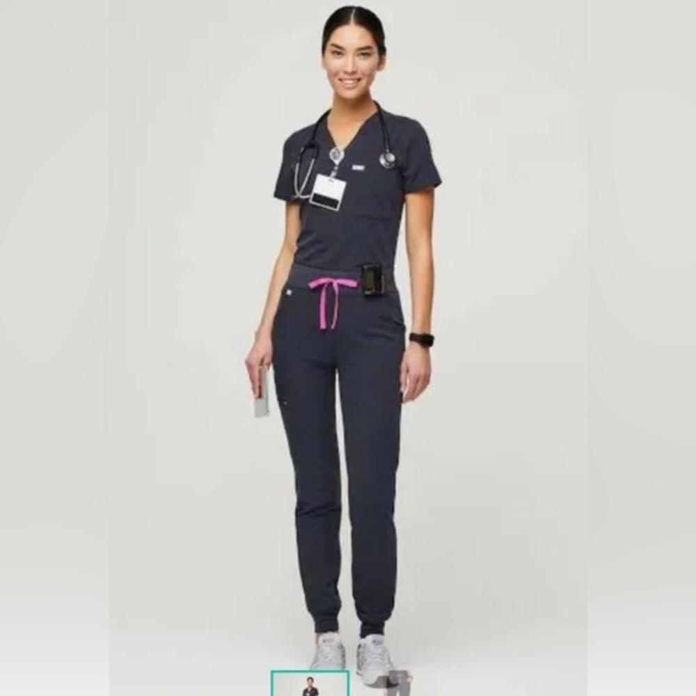 FIGS Zamora Jogger Scrubs Pants and Matching Top